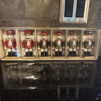 Pier One Nutcracker Place Card Holder Set Of 6 New In Box Wood Party Christmas