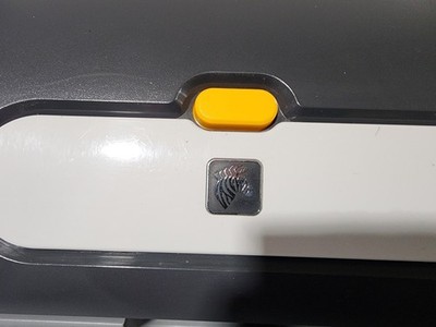 Zebra ZXP Series 7 ID Card Printer Z72 0MACOBHOUSFP | eBay