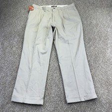 NEW Dockers The Stain Defender Khaki Pants Mens Size 38x29 Beige Pleated Cuffed