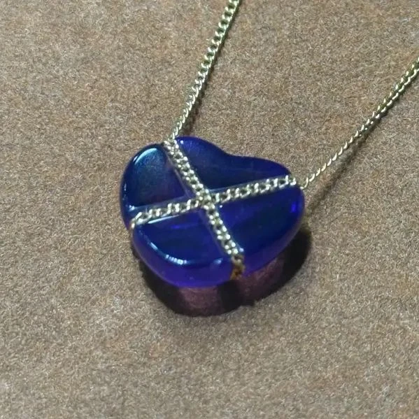 Collar Colgante Tiffany & Co. Oro Amarillo 18K Amatista Cruz Corazón 18.5" 47cm Foto 4 de 4