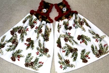 2 Double Crochet Premium Hanging Kitchen Towels ~ Pine & Hollies