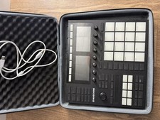 Native Instruments Maschine MK3 Groove Produc...