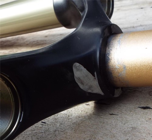 ROCKSHOX RECON GOLD TK SL- 26ER 26 - 215MM STEERER - CSU CROWN STANCHIONS UPPERS - Picture 2 of 5