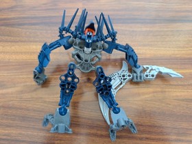 Lego Bionicle #7137 Piraka 100% Comp W/ Instructions & Golden Armor!!!