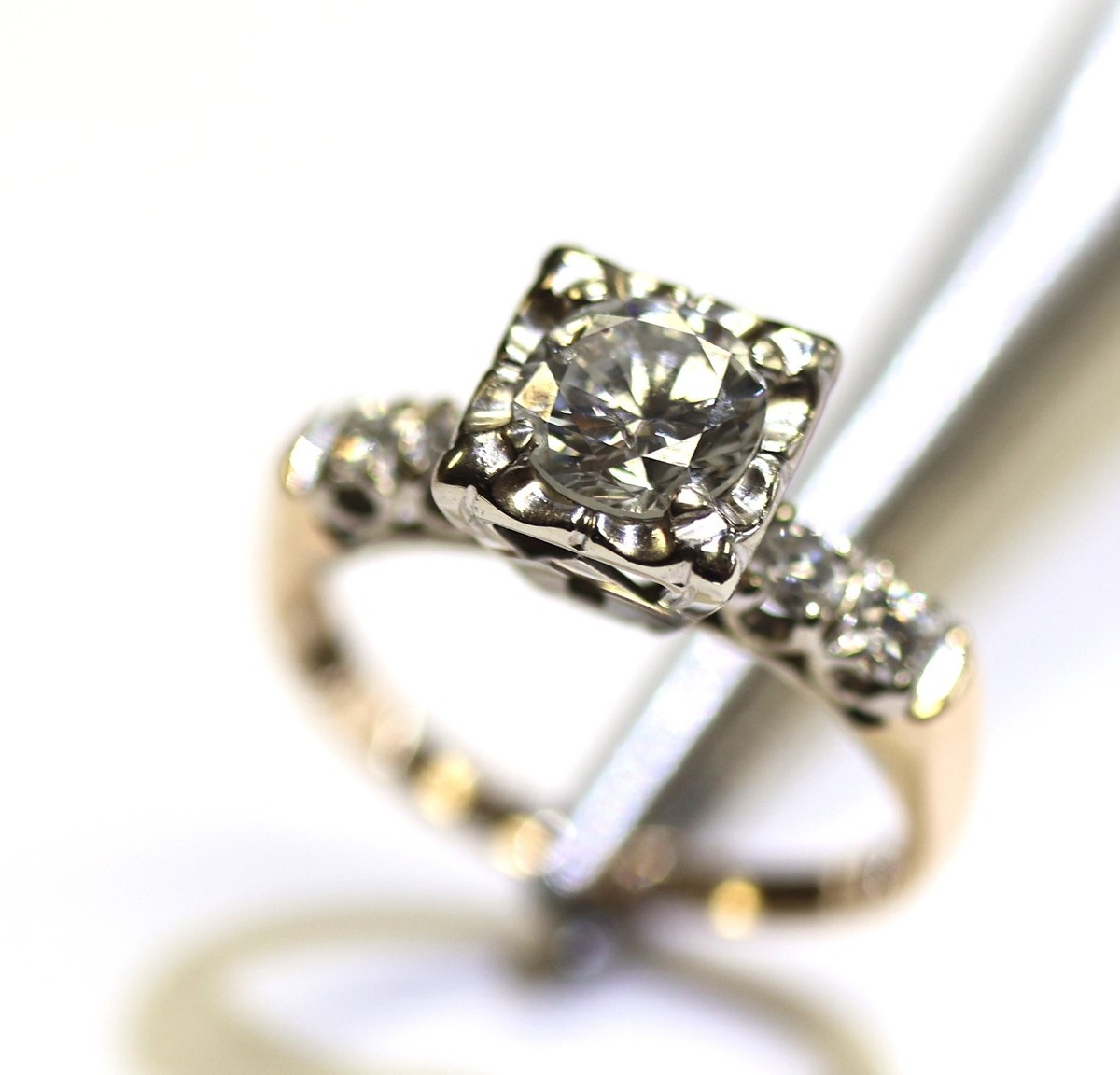 14K Yellow gold round 1.04ct diamond ring vintage illusion head engagement 2.9g View 6