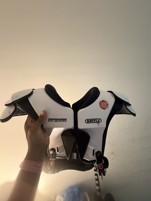 Battle Defender Football Shoulder Pads Adult Medium White/Black