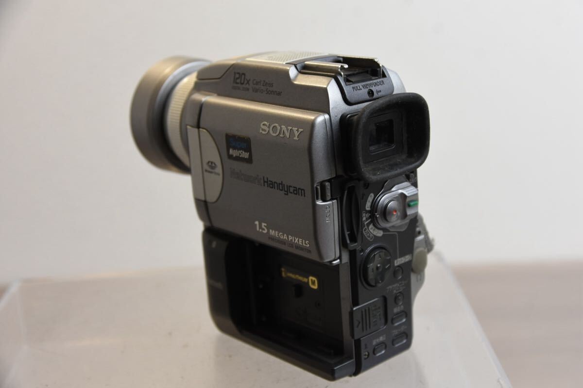 ソニーハンディカム DCR-PC120 Sony Handycam DCR-PC120 Silver Camcorder Video Camera MiniDV 10x