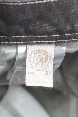 Diesel Zatiny 0074C Vaqueros Hombres W27 / L32 Botón Triquitos Regular Fit - Imagen 10 de 12