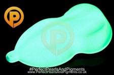 GLOW IN THE DARK PIGMENT - GREEN TO GREEN GLOW