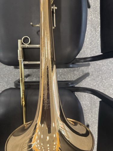 C.G Cohn 52HL Rose Gold lacquer Intermediate Trombone F Attachment Trombone - Picture 2 of 7
