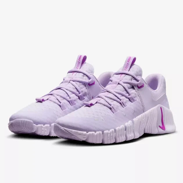 Women's Nike Free Metcon 5 in Lilac Bloom Vivid Purple Multi Size DV3950-502