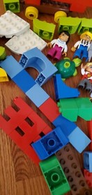 RETIRED 2014 LEGO DUPLO DELUXE BOX OF FUN 10580 IN GREEN BIN not complete 