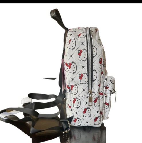 hello kitty backpack - Picture 2 of 3