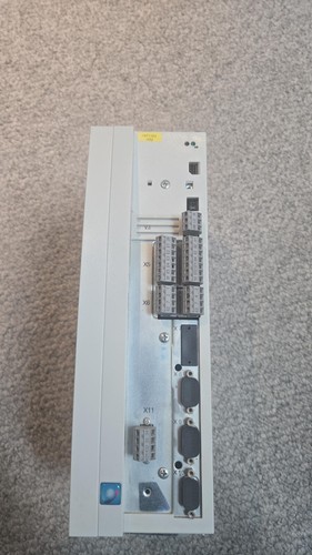 LENZE EVF9323-EVV004 Servo Drive 3 Phase - Picture 1 of 3