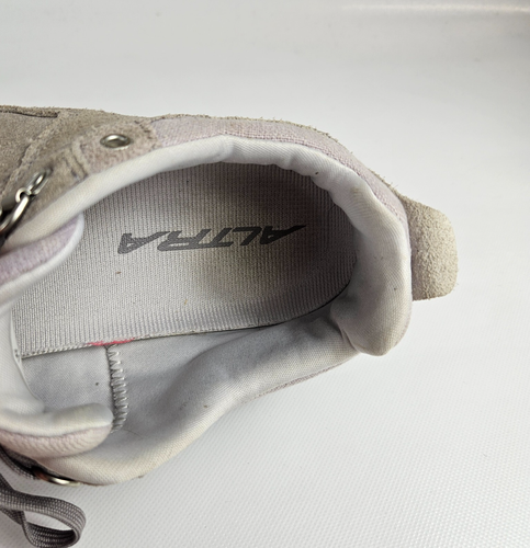 Altra Lone Peak Alpine Trail Shoes Womens 9.5 Gray Gum Suede Low Hiking Running - Picture 11 of 14