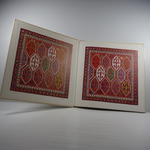 The Contest hardcover by Nonny Hogrogian An Armenian Folktale 1976 vintage book - Foto 2 di 13