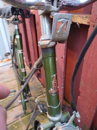 Vintage Raleigh Sports Bicycle 1960s England , Been Storage 60yrs , Mint Lowuse - Picture 5 of 17