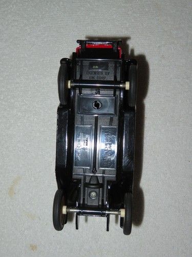 1923 CHEVROLET BUDWEISER CONSEGNA CAMION BANCA 1:25 ERTL BANCA - Foto 7 di 7