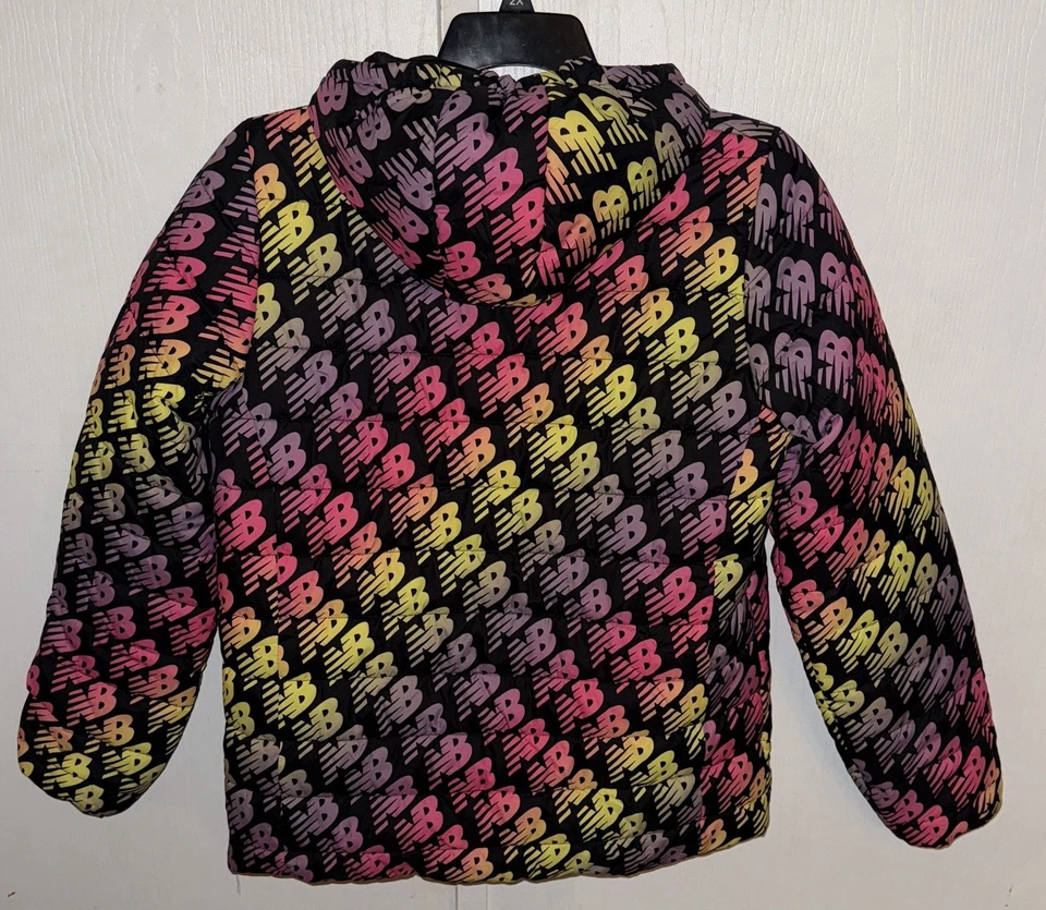 NEW BALANCE Logo Puffer Jacket Teen Size Large (14). - Image 3 of 4