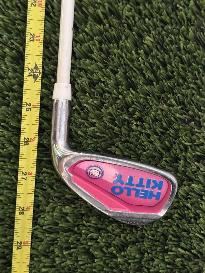 HELLO KITTY Youth 3 Golf Club Set. 4H, 7 Iron, Putter JR Size 3-5 Yrs - Image 4 of 4