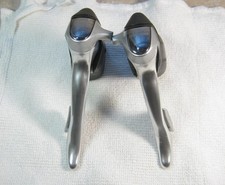 Shimano Dura Ace STI Shifters Brake Levers ST-7700 2 x 9 Speed