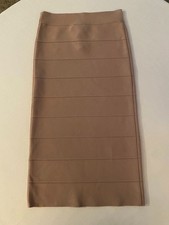 New BCBGMAXAZRIA Women's XS Pencil Skirt Color Soy Chai
