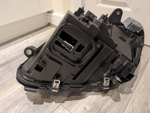 Mercedes C Class W205 AMG C43 C63 Right Driver Side Led Headlight A20598203961 - Picture 13 of 16
