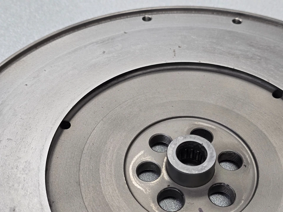 USED ORIGINAL GENUINE PORSCHE 911 911S 915 225mm FLYWHEEL #1 - Image 3 of 4