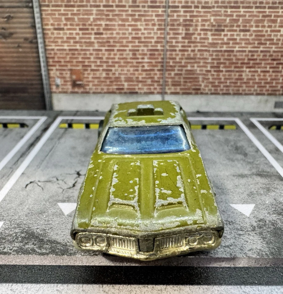 Coche Olive Staff Hot Wheels Redline 1976 muy buen estado vintage Hong Kong Foto 2 de 4