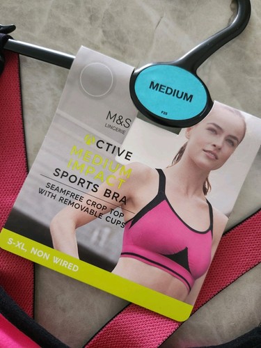 M&S ACTIVE Seamfree Sports Bra - Medium Impact ~ Size M (12-14) - Picture 3 of 6