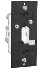 *QTY 2* Pass & Seymour TDCL453 PW Toggle Dimmer Switch CFL/ Led 4.5amp  Preset