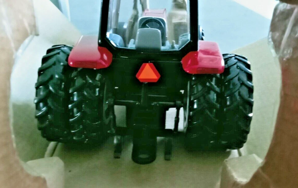 ERTL/Britains 1:32 - Trattore Case IH CX100 versione europea - Immagine 4 di 4