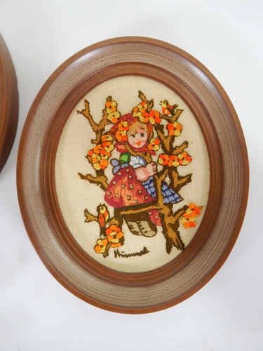 Set of 2 Vintage Crewel Art Hummel Boy & Girl Oval Picture Framed 9 X 12 - Picture 3 of 7