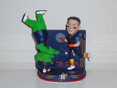ORBIT & JOSE ALTUVE Astros Space City Dual Bobblehead /522