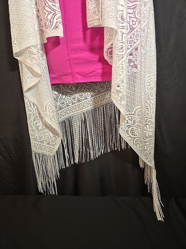 One Sz Ana & Rose Shawl. Sleeveless Duster. White Lace Fringe Trim Cover Up New - Picture 3 of 7