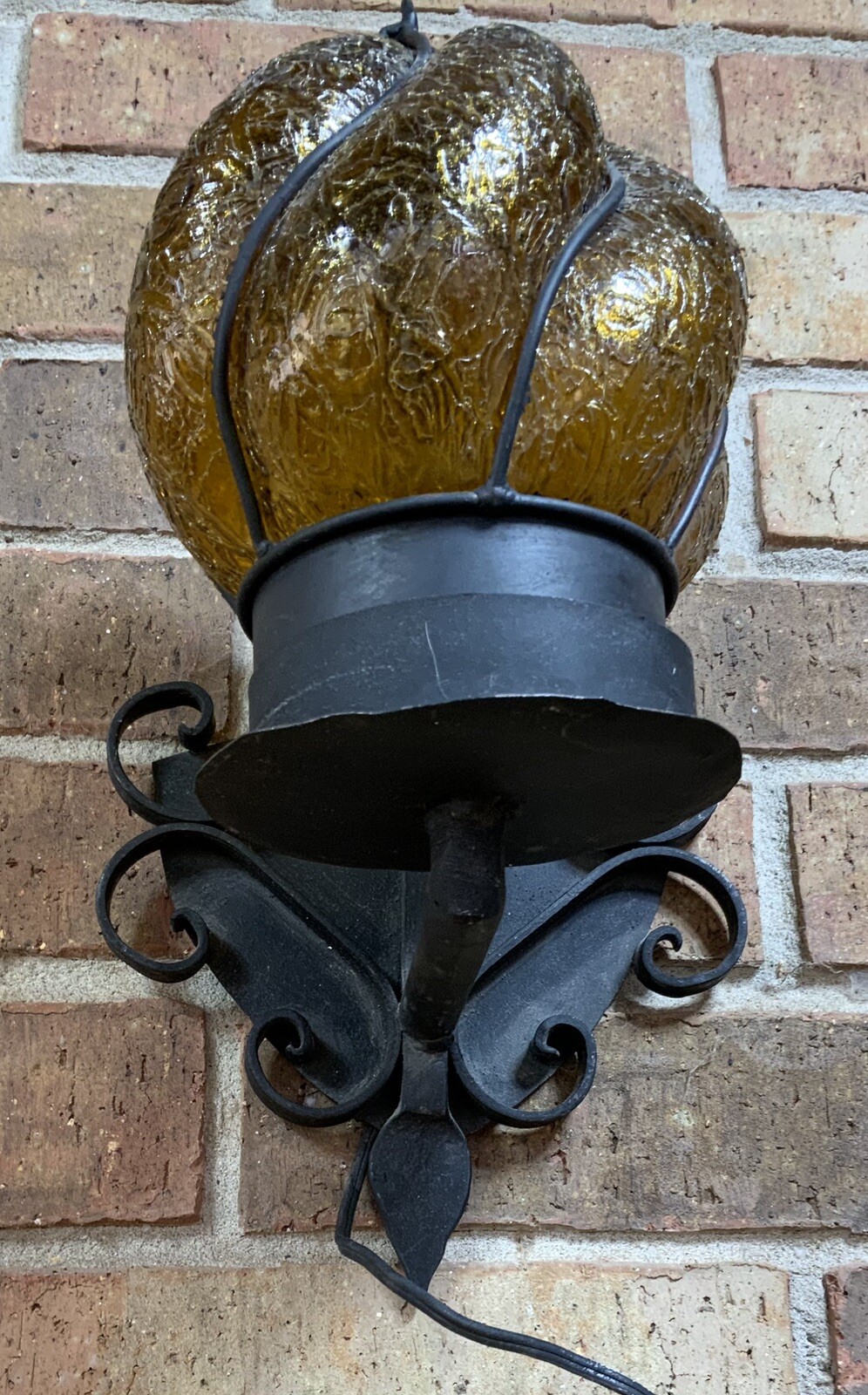 Picture 9 of 24