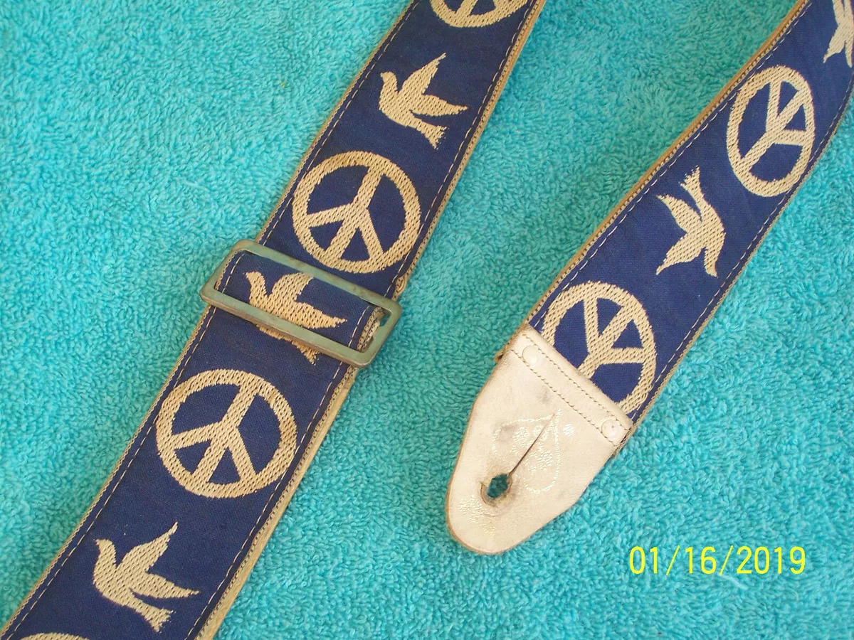 Neil young deals strap