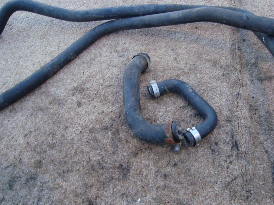 2002 YAMAHA AEROX 50 YQ50 SCOOTER COOLANT WATER PIPES HOSES — 第 2/4 张图片