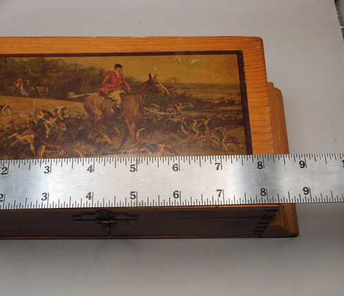 Vintage Kommode Holz Schwalbenschwanz Box Klappdeckel hat englische Jagdszene Pferd Hund - Bild 11 von 13