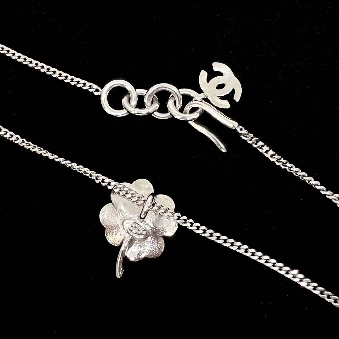 Chanel Clover Necklace Silver Metal Stones Used Elegant Jewelry thumbnail 7