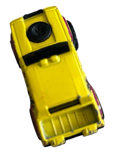 VINTAGE MATTEL HOT WHEELS Yellow GULCH STEPPER 4X4 OFF ROAD 1/64 Diecast - Picture 4 of 6