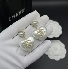 Women's Crystal & Pearl Earrings - Elegant Circle Dangle Studs Wedding Date UK..