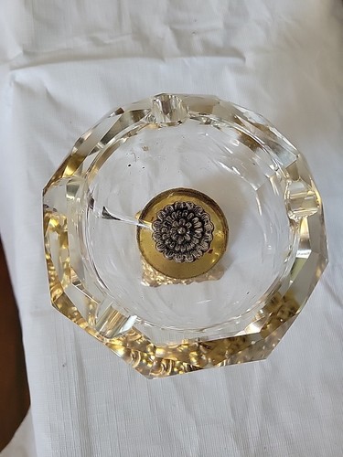 Vintage Hollywood Regency Footed Cut Glass Ashtray **One Tiny Chip Pictured** - Picture 2 of 7