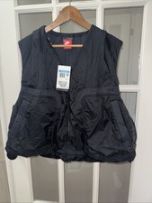 NUOVO Nike Tech Woven Gilet Leggero Uomo Taglia Media Nero Sciolto HM4262-010