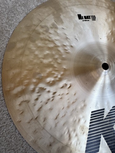 Zildjian 14” K Hi Hat Cymbals - 980 and 1425 Grams - Picture 15 of 18
