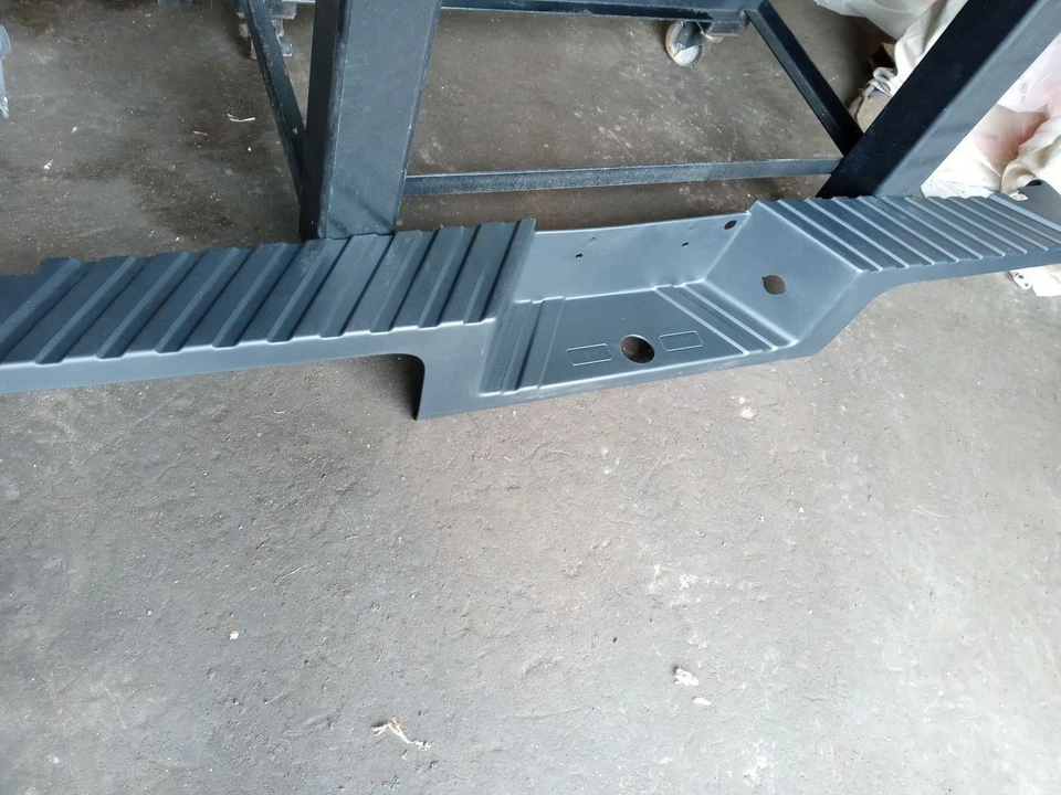 2013 2014 2015 2016 FORD F250 F350 SUPER DUTY ЗАДНИЙ БАМПЕР ПОДНОЖКА OEM - Изображение 2 из 4