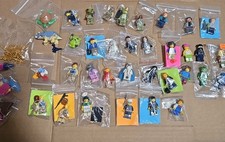 32 LEGO Minifigure Lot Various Series No Dupe...