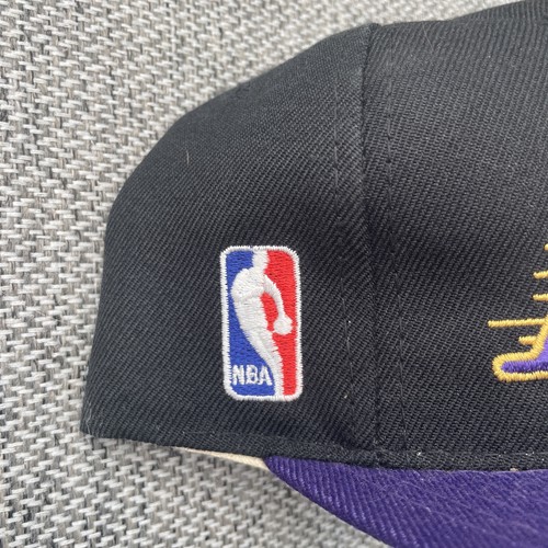 Vintage 90s Sports Specialties NBA Los Angeles Lakers Script Wool Snapback Hat - Picture 4 of 9