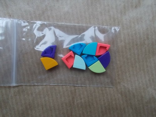 LEGO DOTS 25269 EXTRA DOTS 1/4 CIRCLE TILE PLAIN & SPECIALS NEW PACK OF 10 PICK - Picture 28 of 31