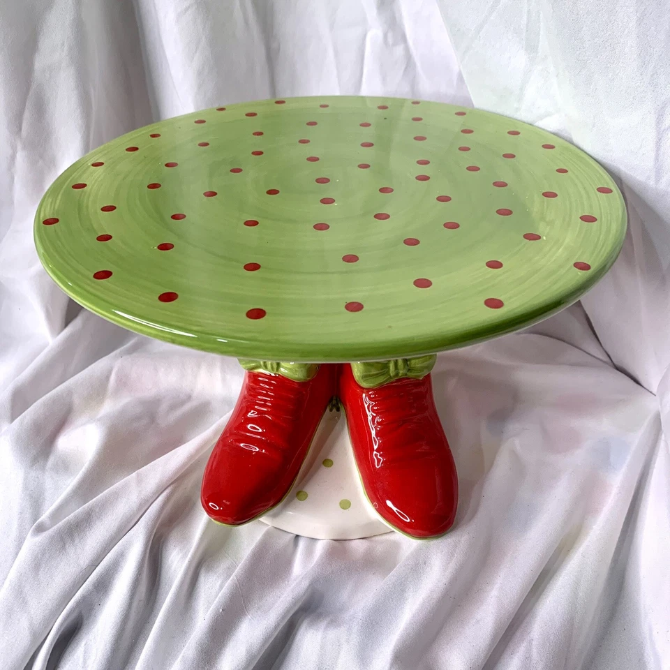 Mesa Home Cake / Dessert Polka Dot Plate Red Boots Green Bow Pedestal 10”W 6”H - Imagem 2 de 4